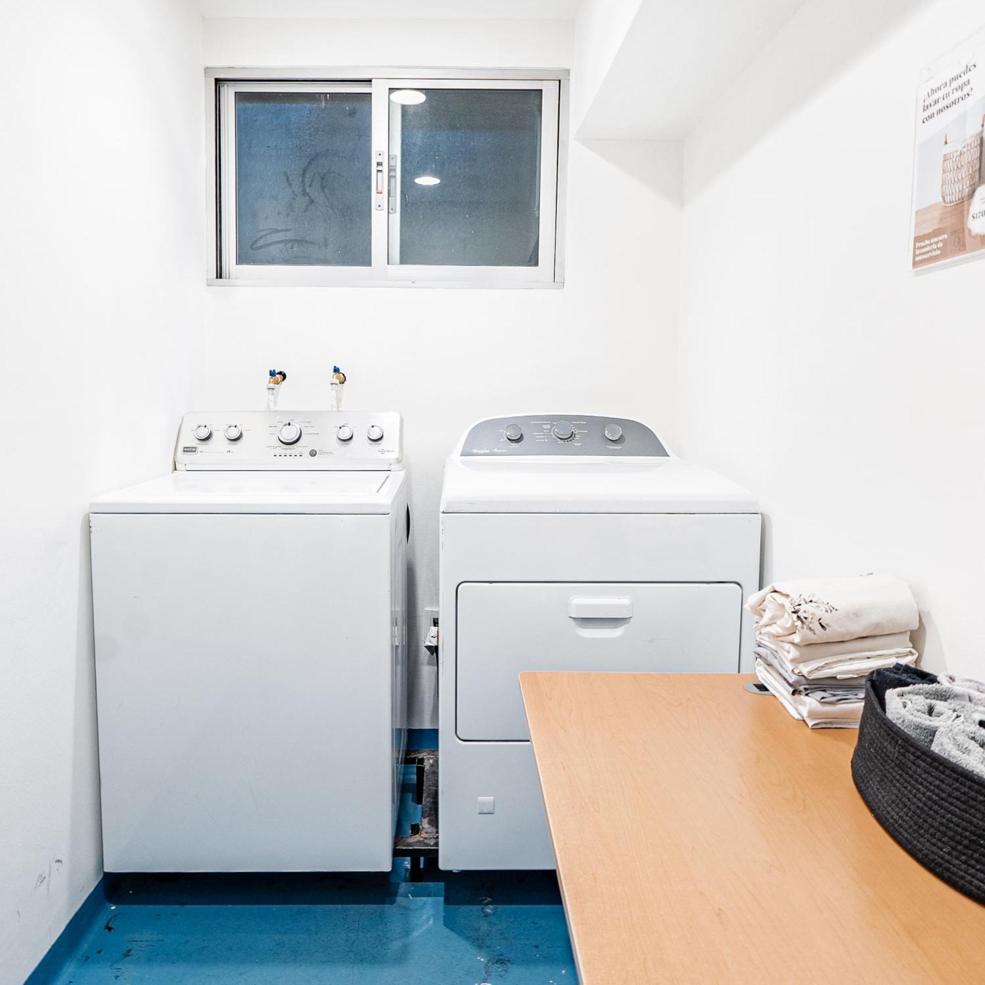Cama En Habitacion Compartida Mixta Ciudad de México Exterior foto